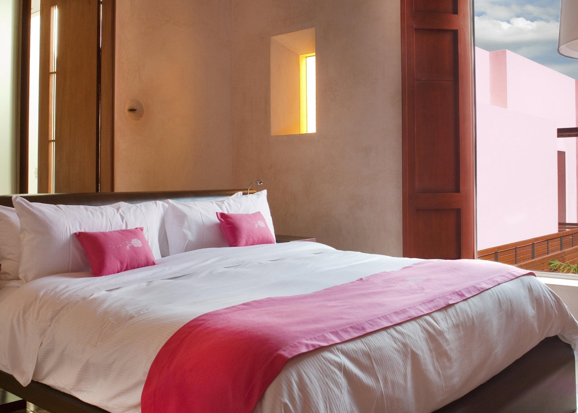 Rosas&xocolate Boutique Hotel+spa Hotel