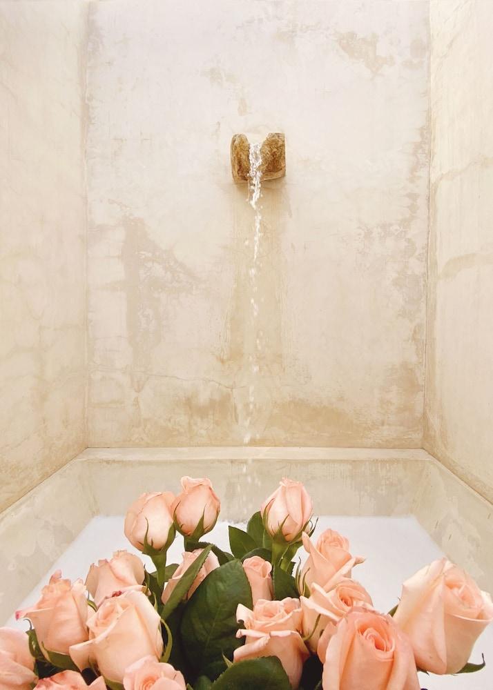 Rosas&xocolate Boutique Hotel+spa 5*
